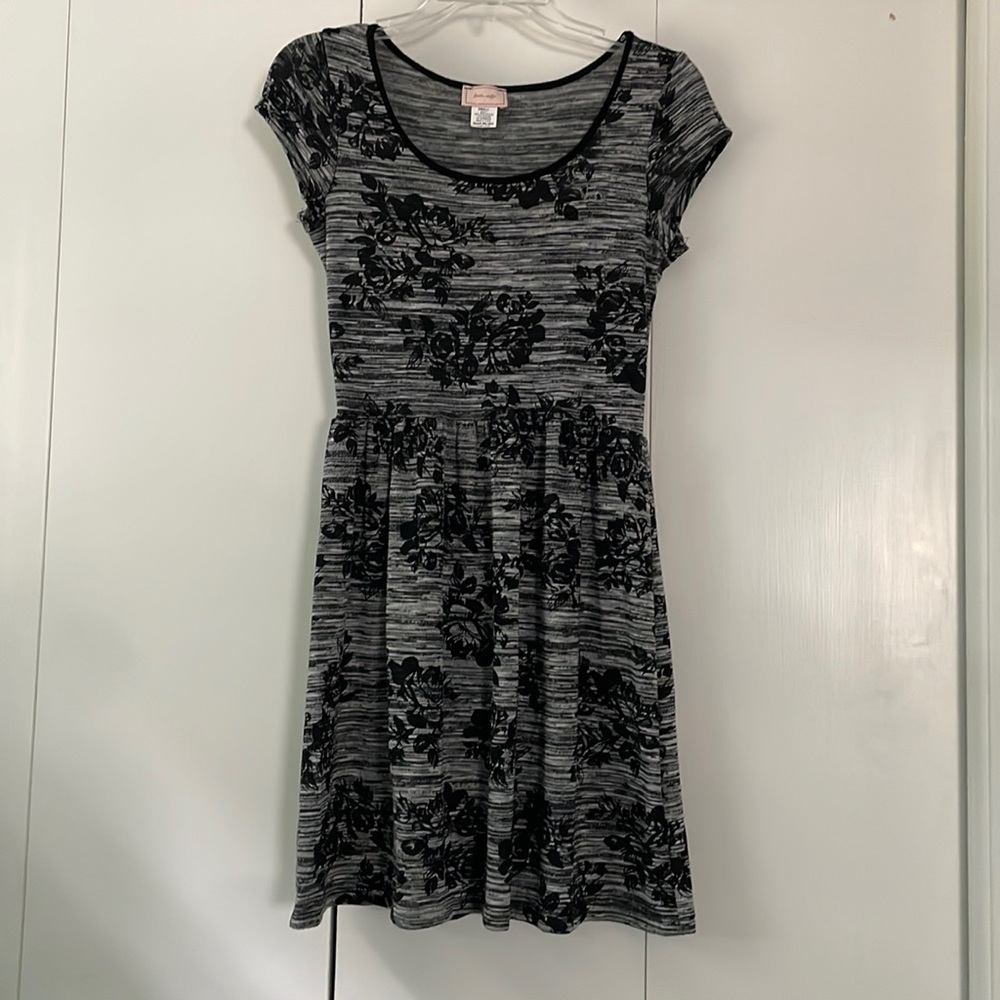 Love…ady Grey and Black Dress